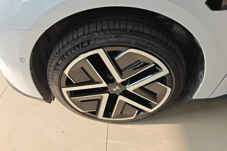 Used XPeng MONA M03 2025 600 with Ultra-Long Range Max Left Front Wheel Hub