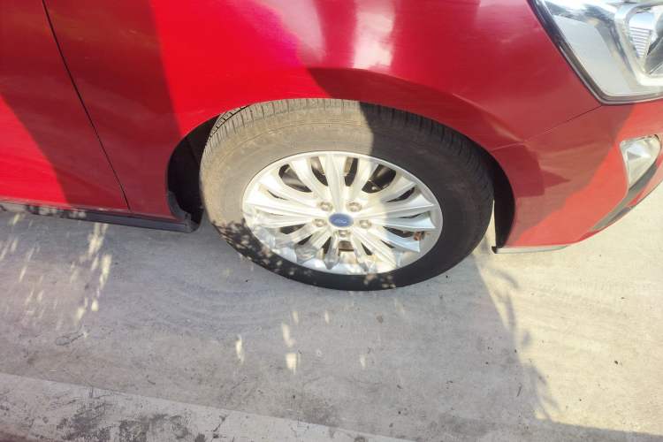 Used Ford Focus 2019 Sedan EcoBoost 180 Automatic Trend Edition
