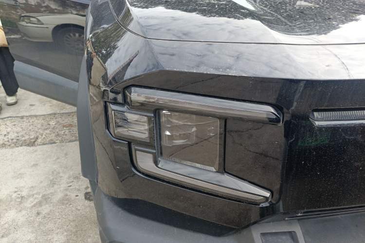 Used Deepal G318 2024 Four-Wheel-Drive Air Suspension Model
