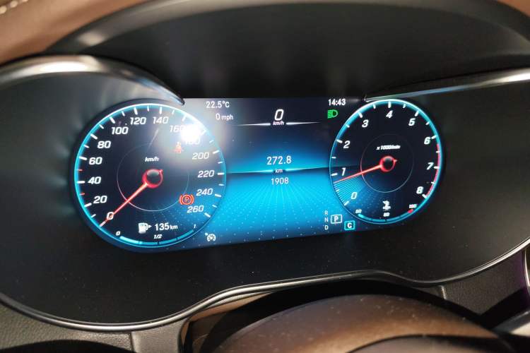 Used Mercedes-Benz GLC 2022 GLC 260 L 4MATIC Luxury Model Instrument Cluster