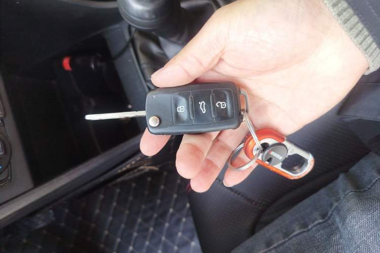 Used Volkswagen Jetta 2015 Value Edition 1.6L Manual Fashionable Style