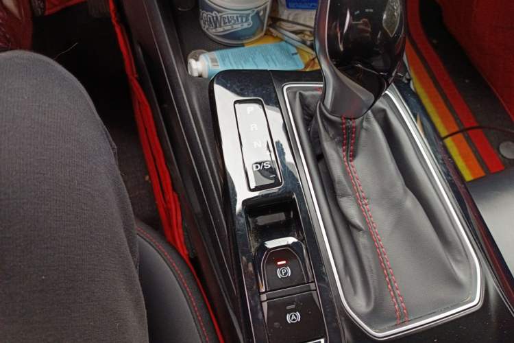 Used MG 5 2021 180 DVVT CVT Youth Luxury Edition
