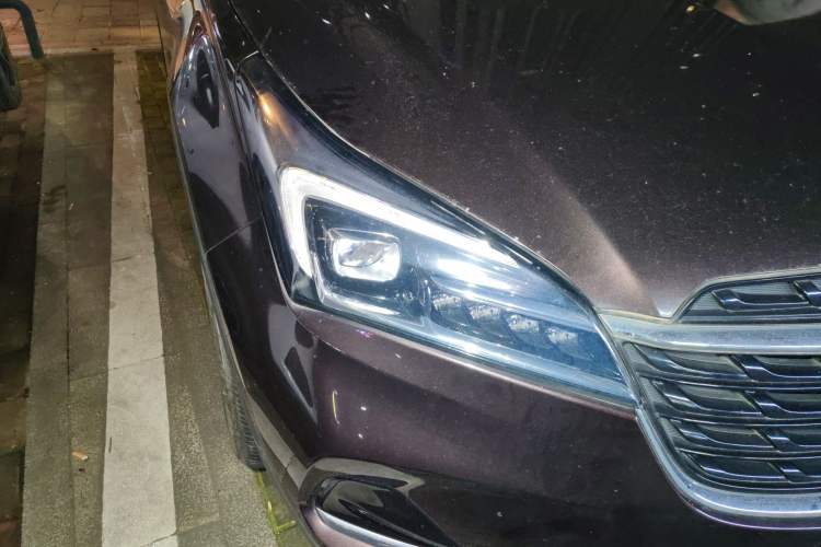 Used Buick Envision 2021 532T Two-Wheel-Drive Elite Version
