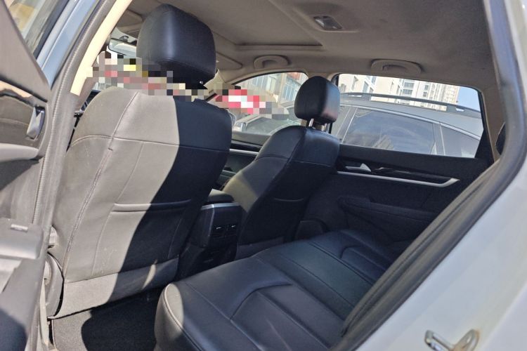 Used Dongfeng Aeolus AX7 2015 2.0L Automatic Zhiyi Trim
