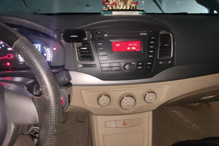 Used Roewe 350 2013 350S 1.5L Manual Xunchi Edition