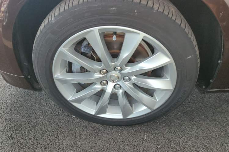 Used Volvo S90 2018 T5 Zhiyuan Edition
