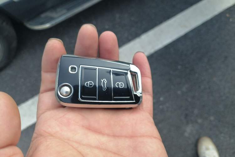 Used Volkswagen Tharu 2020 280TSI Two-Wheel Drive Comfort Edition China VI Standard
