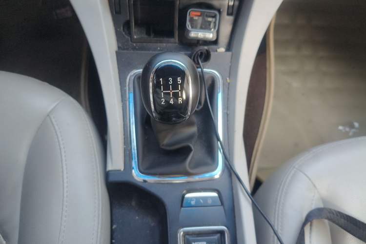 Used Geely Auto Emgrand 2014 Sedan 1.5L Manual Elite Model