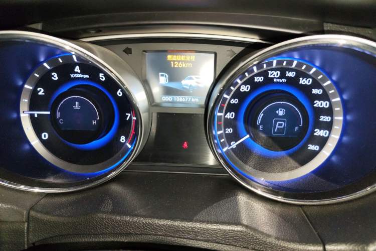 Used Hyundai Sonata 2013 2.0L Automatic Luxury Edition
