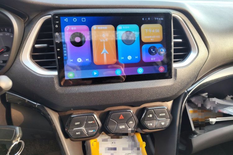 Used GAC Trumpchi GS4 2017 235T Manual Two-Wheel Drive Luxury Edition Audio And AC Panel