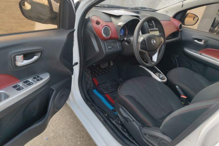 Used Changan Benni 2015 1.4L IMT Prestige Model China V Standard