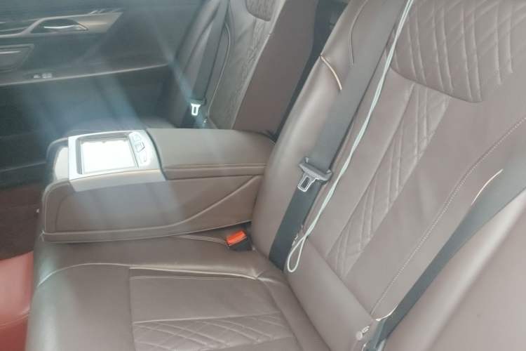 Used BMW 7 Series 2016 740Li Luxury Edition
