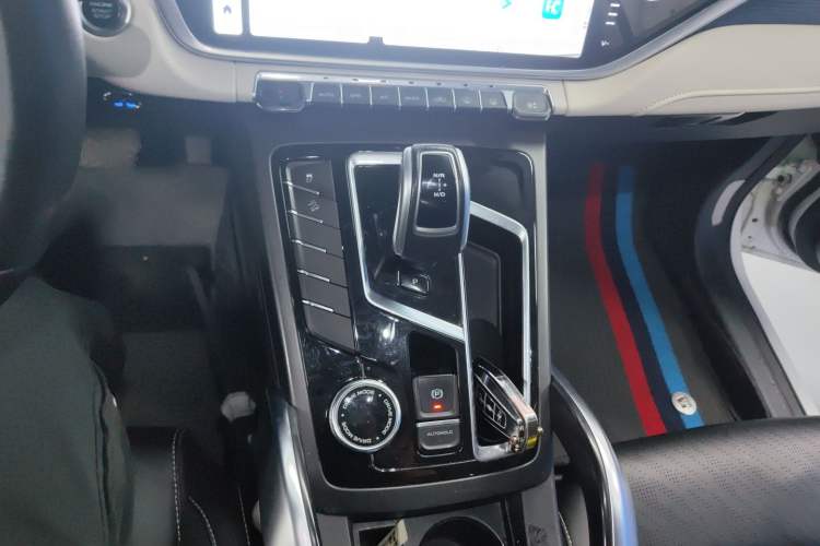 Used Geely Auto Emgrand X7 Sport 2022 Boyue X 1.8TD DCT Smart Model Gear Lever