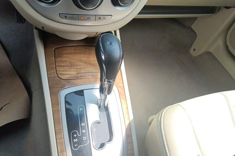 Used Buick Excelle 2015 1.5L Automatic Classic Model