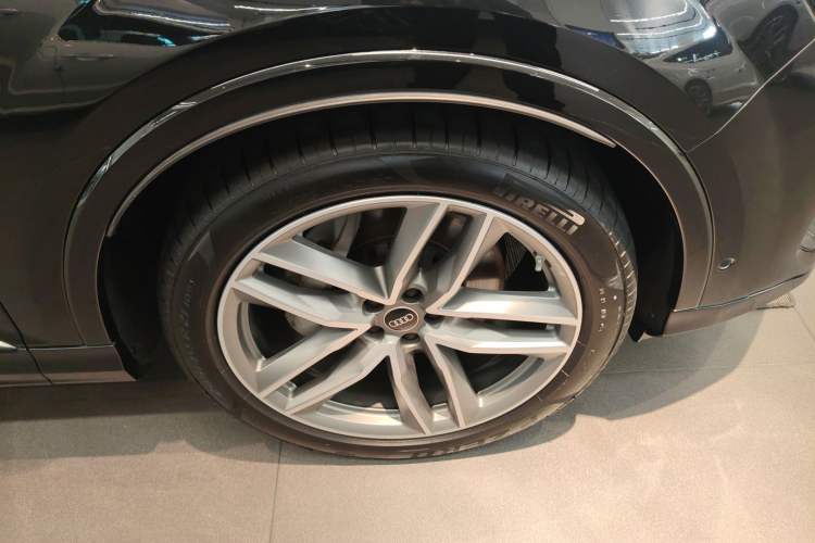 Used Audi Q7 2024 45 TFSI quattro S line Sport Edition
