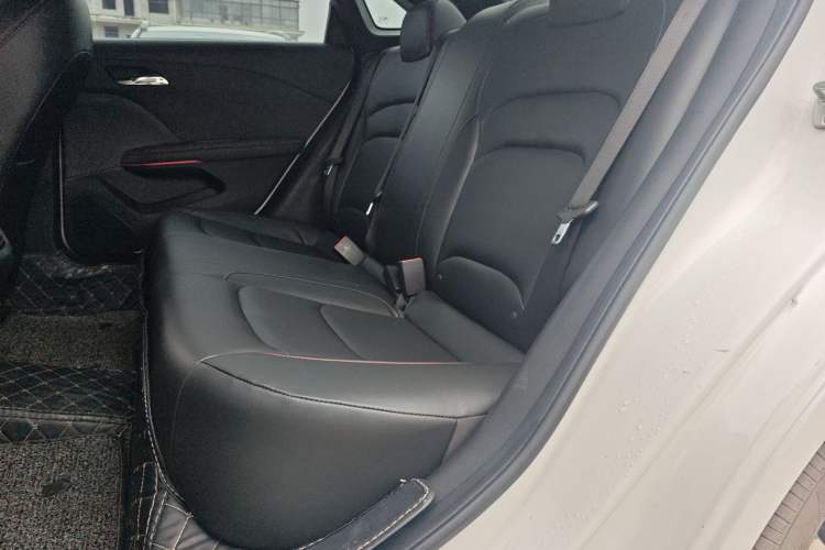 Used Chevrolet Monza 2020 Light Hybrid RS 330T Automatic Comfort Edition Left Rear Seat