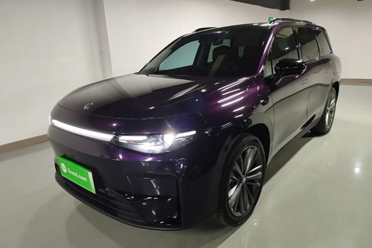 Used Leapmotor C16 2024 Range-Extended 200 Luxury Edition Front Left 45 Deg