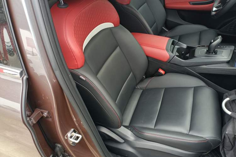 Used MG 5 2021 300TGI DCT Luxury Flagship Edition
