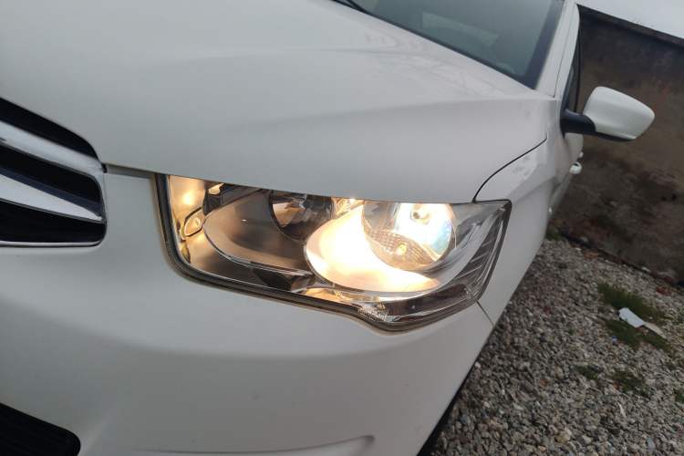 Used Citroen Elysee 2014 1.6L Manual Fashion Edition Left Front Headlight