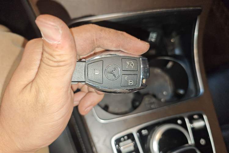 Used Mercedes-Benz GLC 2019 GLC 300 L 4MATIC Dynamic Model
