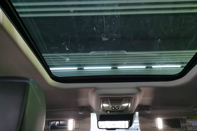 Used Tank 400 New Energy 2023 Hi4-T Super Edition Headliner