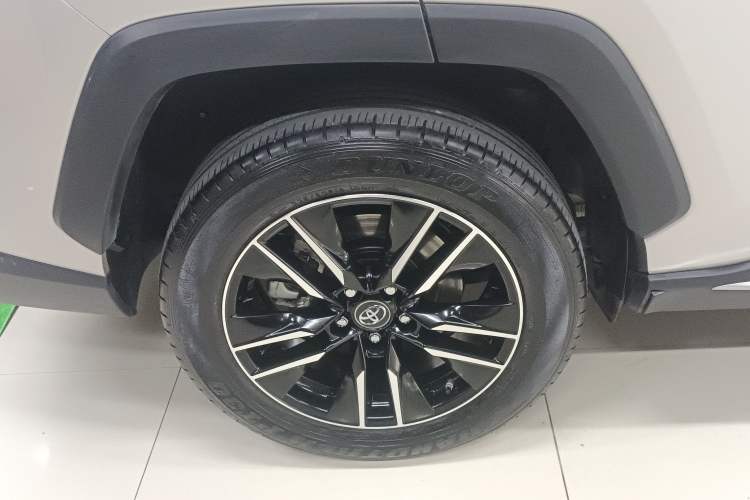 Used Toyota Wildlander 2021 Dual-Engine 2.5L E-CVT Two-Wheel Drive Luxury Edition