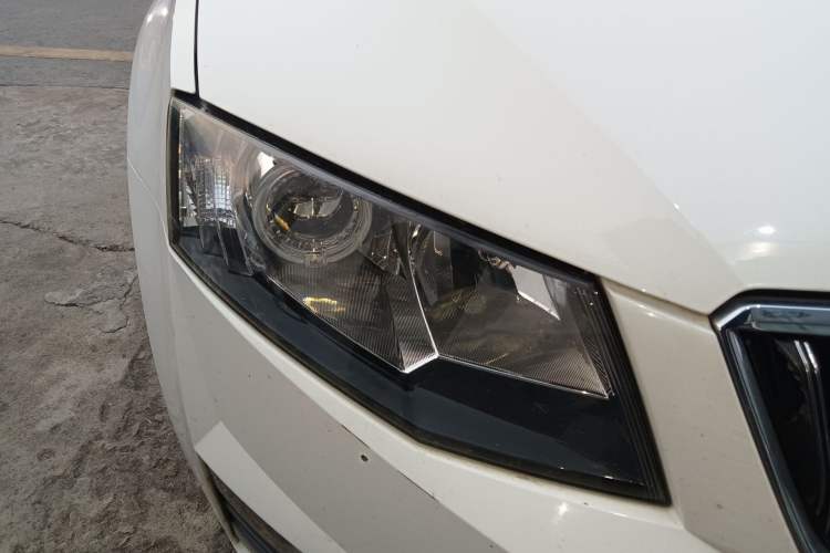 Used Skoda Octavia 2017 1.6L Automatic Smart Drive Edition
