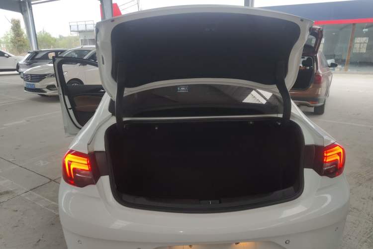 Used Buick Regal 2019 20T Elite Version China VI Standard
