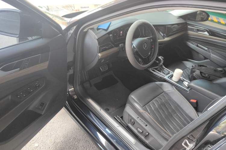 Used Volkswagen Passat 2021 330TSI Luxury Edition