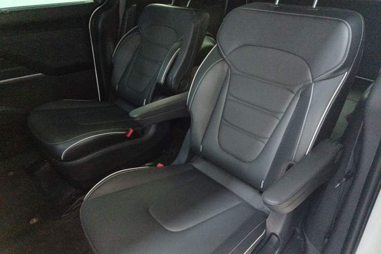 Used Hyundai Custo 2024 270TGDi LUX Prestige Edition
