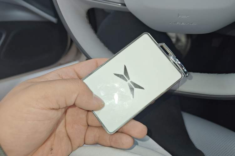 Used XPeng MONA M03 2025 600 with Ultra-Long Range Max Vehicle Key