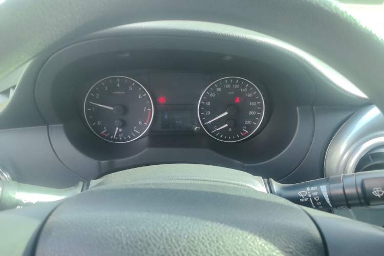 Used JAC Refine M3 2022 Creator Edition 1.5T Luxury Version