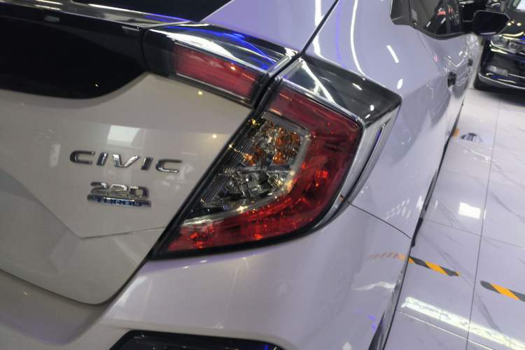 Used Honda Civic 2021 HATCHBACK 220TURBO Manual Driving Pleasure Control
