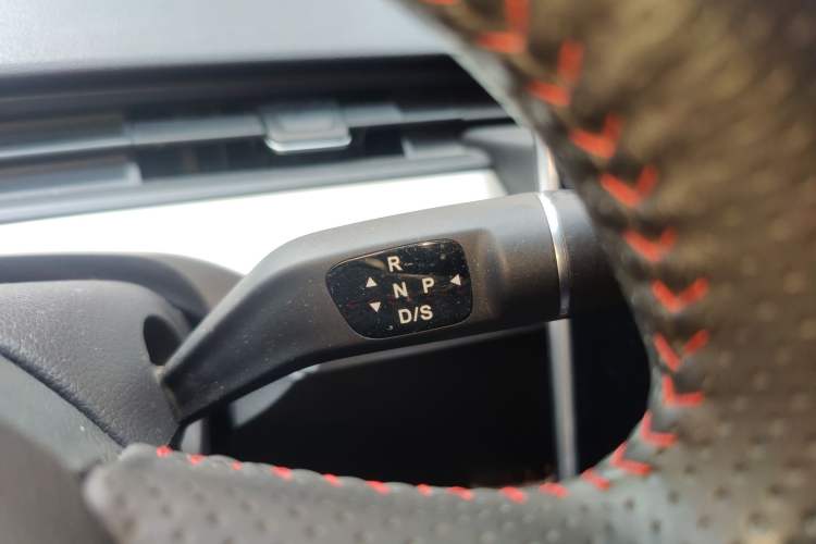 Used NETA V 2021 Long-Range Entertainment Edition Upgrade Model