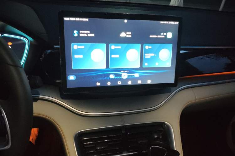 Used BYD Song PLUS New Energy 2021 DM-i 110KM Flagship PLUS Audio And AC Panel