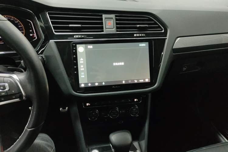 Used Volkswagen Tiguan L 2021 330TSI Automatic Two-Wheel Drive R-Line Enhanced Edition