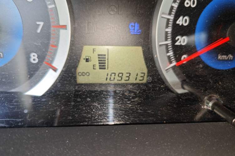 Used Toyota Corolla EX 2013 1.6L Manual Excellence Edition
