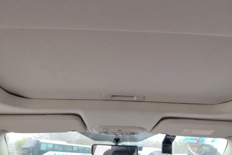 Used Ford Escort 2015 1.5L Automatic Fashion Model Headliner