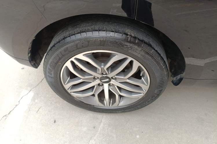 Used Wey VV5 2017 2.0T Ultra-Luxury Version Right Rear Wheel Hub