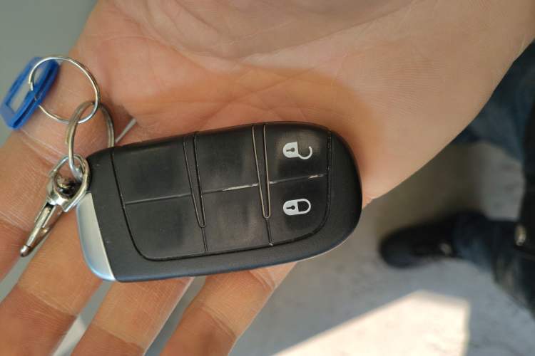 Used Jeep Compass 2020 220T Automatic Leading Edition
