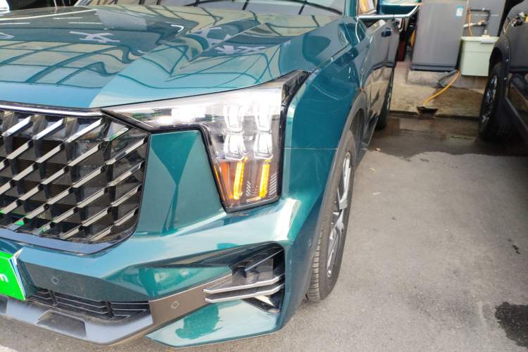 Used GAC Trumpchi GS8 2022 Flagship Series 2.0 TGDI Two-Wheel-Drive Prestige Edition (7 Seats) Left Front Headlight