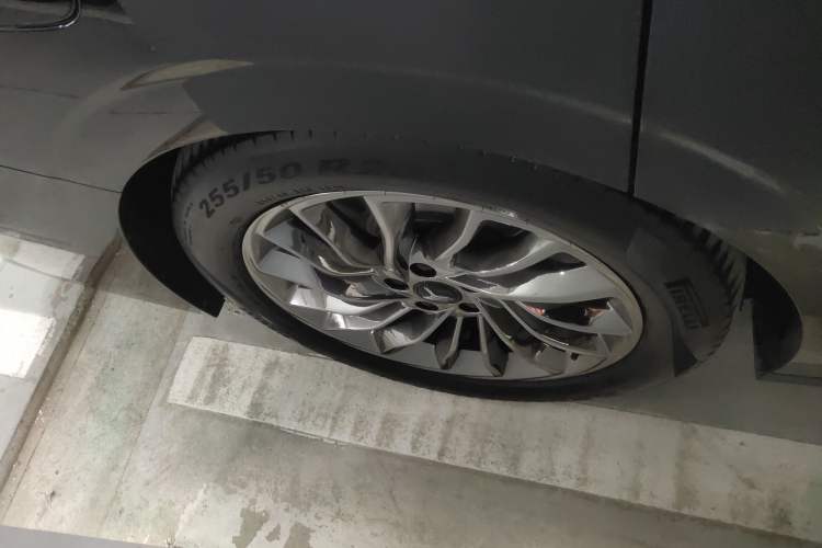 Used VOYAH Dream 2024 PHEV Ultra-Long Range Flagship Edition