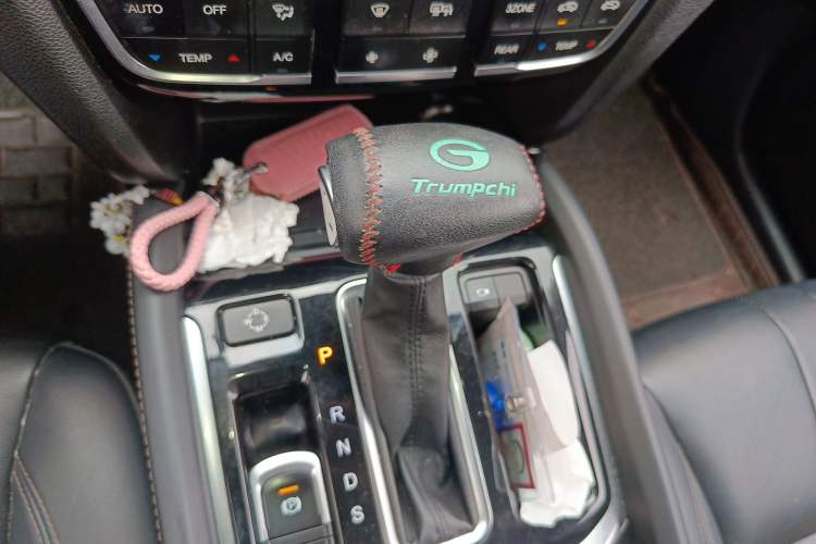 Used GAC Trumpchi GS8 2017 320T Two-Wheel Drive Luxury Smart Connectivity Version (7 Seats)
