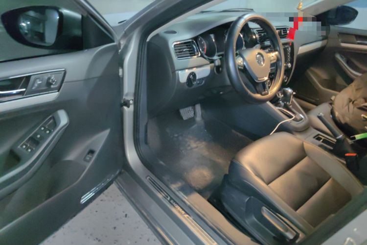 Used Volkswagen Sagitar 2017 1.6L Automatic Comfort Model Driver Seat