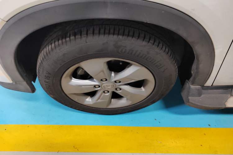 Used Honda XR-V 2017 1.5L LXi CVT Classic Edition Left Front Wheel Hub