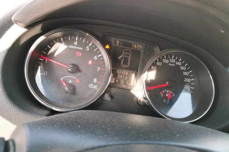 Used Nissan Qashqai 2012 1.6XE Wind 5MT 2WD
