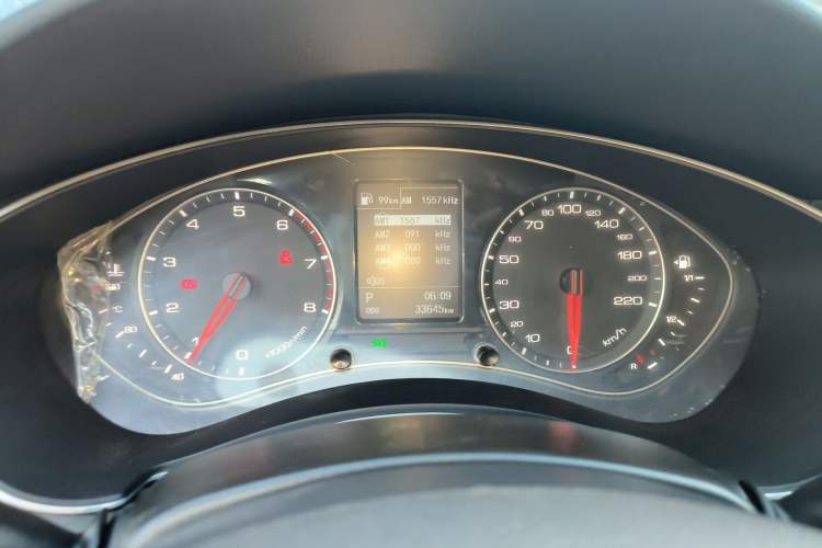 Used Zotye Z700 2016 1.8T DCT Elegant Version Instrument Cluster