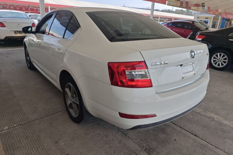 Used Skoda Octavia 2016 1.6L Automatic Smart Drive Edition