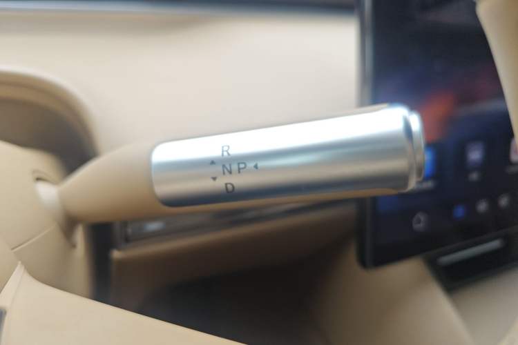 Used Hima Luxeed R7 2026 Model Range-Extending Ultra
