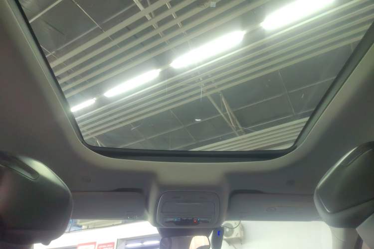 Used Ford Edge 2025 Ford Explorer L 2.0T EcoBoost Two-Wheel Drive 7-Seater Fashion Edition